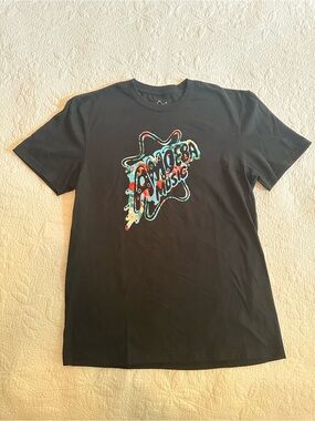 Amoeba Music Black Short-Sleeve Graphic Tee with Colorful Star Logo Size M
